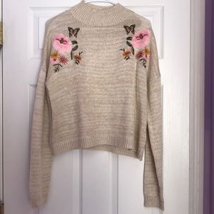 Embroidered Butterfly & Flower Sweater L